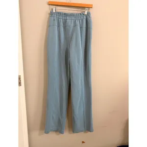 Lululemon Softstreme High-Rise Straight-Leg Pant Womens 6 Utility Blue‎ Lounge thumbnail 4