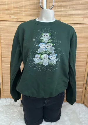 Morning Sun green crewneck sweatshirt winter embroidered owl shirt woman’s M thumbnail 1