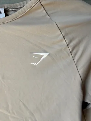 Gymshark Women’s XS Long Sleeve Cropped Athletic Workout Top Beige thumbnail 3