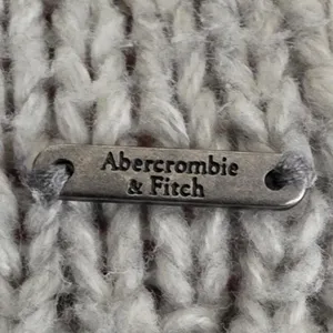 Grey Abercrombie & Fitch Women's Open Cable Knit Sweater Size XS thumbnail 3