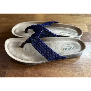 Eastland Ophella Sandals Thongs Cork Flip Flops Purple Braided Size 9 Women’s thumbnail 2