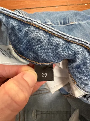 Vervet Flying Monkey Light Blue Distressed Straight Leg Jeans Size 29 thumbnail 4