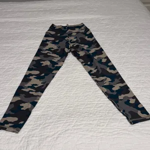 Offline‎ by aerie leggings size medium new without tags thumbnail 4