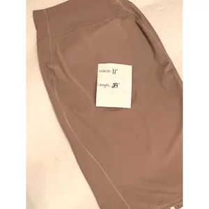 Lululemon Nulu High Rise Midi Skirt Taupe Brown Side Pockets Stretch Size 6 thumbnail 5