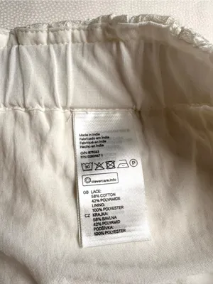 H&M White Lace Shorts Womens US 10 NWT Elastic Waist Lined Boho Cotton thumbnail 5