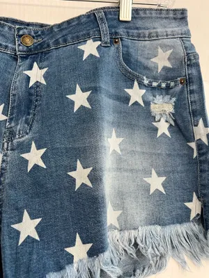 Ladies Star Design Distressed Jean Shorts thumbnail 2