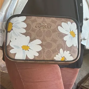 Coach Authentic Signature floral canvas/ smooth leather top zip Crossbody thumbnail 13