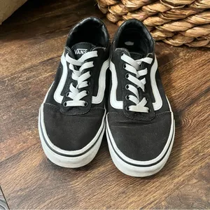 Vans Ward Black White Skate Shoes Canvas Sneakers - Women's 7 thumbnail 2