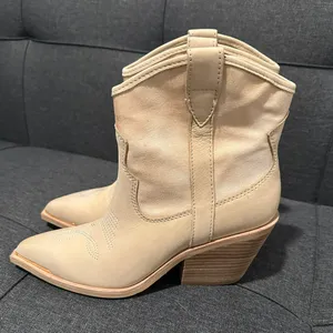 Dolce Vita Cowboy Booties Tan Size 8 thumbnail 3