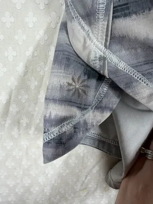 Athleta Gray Tie Dye Lined Racer Run Shorts‎ thumbnail 5