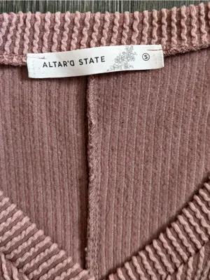 Altar'd State Dusty Rose Pink Ribbed Front Pocket Shirt Size Small Casual Basics thumbnail 4