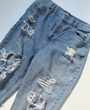 jeans thumbnail 2