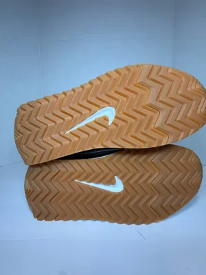 Women’s Nike Pacific 7.5W thumbnail 4