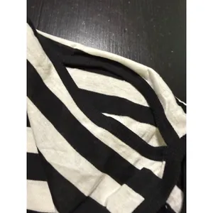 New York & Company Black White Striped Cold Shoulder Top XL NWT thumbnail 6