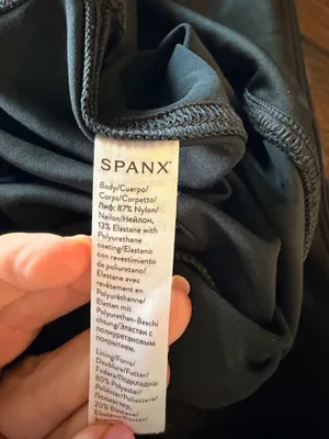 Title: SPANX Black Camo High Rise Compression Bike Shorts Women’s Medium thumbnail 5