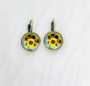 The Sunflower Bracelet & Earring Duo Bundle White thumbnail 4