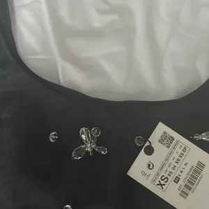 NWT Zara‎ Crystal Sequenced Crop Top thumbnail 4
