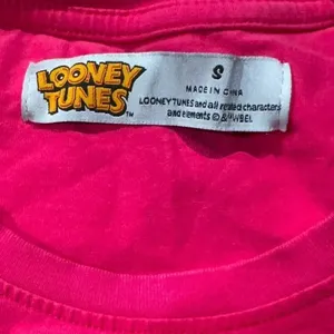 Looney Tunes Lola Patch Short Sleeve Tee Shirt Women’s Small thumbnail 3