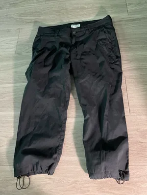 Magellan Outdoors Black Women's Capris with Drawcord Hem thumbnail 1