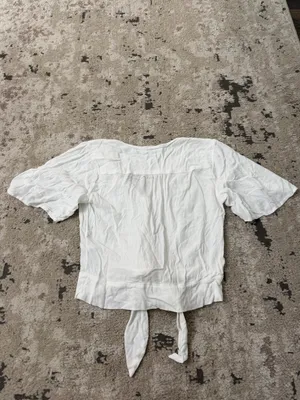 Abercrombie & Fitch White Front Tie Top Size XS thumbnail 2