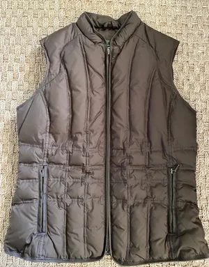 Eddie Bauer Women’s M Brown Down Puffer Vest Full Zip Pockets Lightweight thumbnail 8