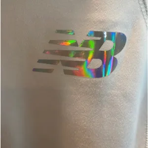 New Balance Jacket Women's Full Zip Performance White Iridescent Size Small NWT thumbnail 3