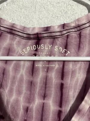 Aeropostale Seriously Soft Perfect V Long Sleeve Tee | Size: Large thumbnail 4