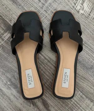 steven by steve madden hayden black leather sandal thumbnail 1