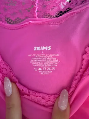 SKIMS Lace Bodysuit thumbnail 2