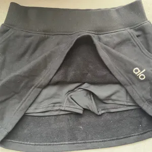Alo Yoga Accolade Skirt Black S thumbnail 5