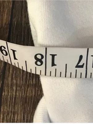 Sleeveless V thumbnail 6