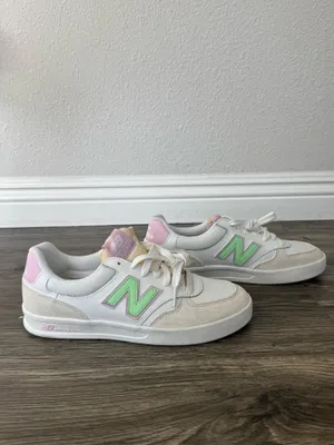 New Balance CT300 Pink Green Sneakers Women’s Size 8 thumbnail 3