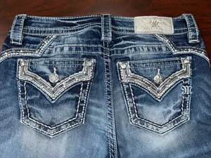 Miss Me Chloe Boot Jeans Size 28 with Rhinestones thumbnail 5