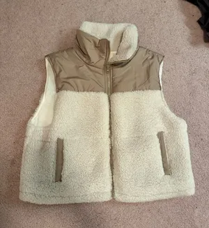 Thread & Supply Sherpa Vest Women’s thumbnail 1