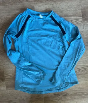 Under Armour shirt thumbnail 1