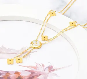 Clovers Gold Layered Necklace thumbnail 9