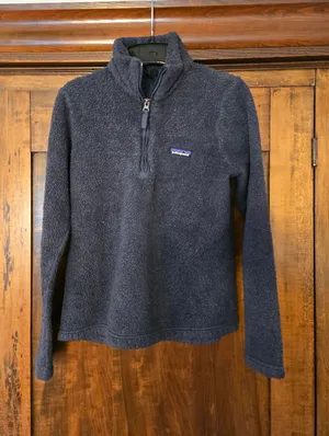 O Patagonia Navy Fleece Pullover Small thumbnail 1