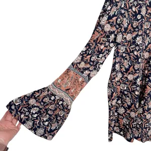 Lucky Brand Floral Bell Sleeve Boho Flowy Peasant Top Sz M thumbnail 4