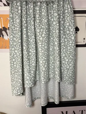 No Boundaries Sage Green Floral Midi Dress Size L 11/13 thumbnail 2