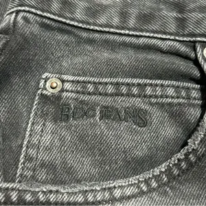 BDG Urban Outfitters Logan Barrel High Waist Baggy Wide Leg Jeans Black Sze 31W thumbnail 9