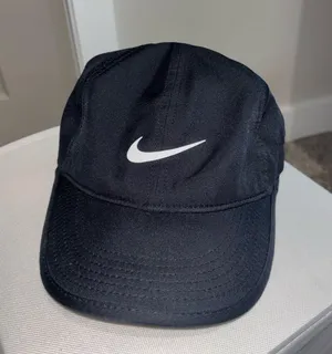 Nike Dri-Fit Black Hat Featherlight thumbnail 1