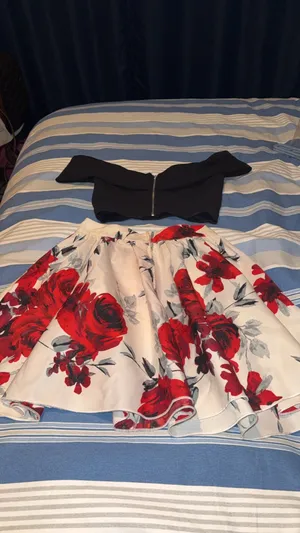 Xtraordinary Dress Formal Two-Piece thumbnail 2