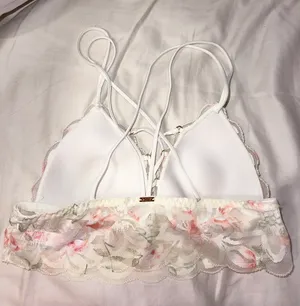 PINK Victoria’s Secret Bralette thumbnail 2