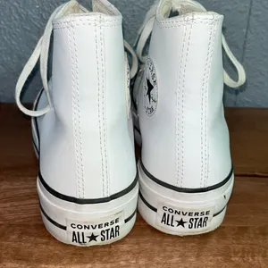 Converse Chuck Taylor All Star leather high tops. White size women’s 6.5 thumbnail 8
