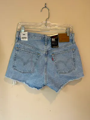 Levi's NWT  501 shorts thumbnail 2