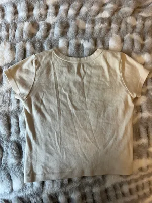 Brandy Melville Top Crop thumbnail 2