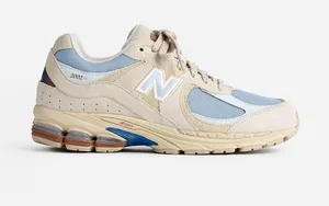 New Balance Sneakers thumbnail 1