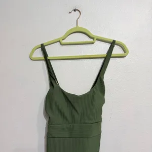 Cupshe Olive Green Ribbed One Piece Swimsuit Sz M NWT thumbnail 3