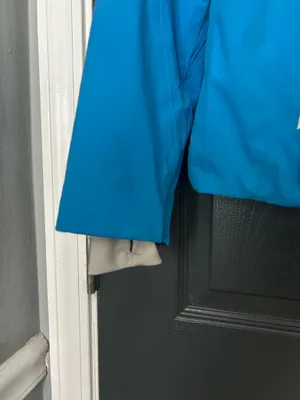 The North Face Women's Blue Hyvent Jacket thumbnail 3