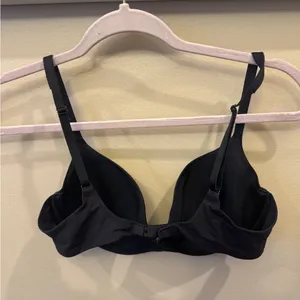 Victoria’s Secret ilex liner‎ Demi Black Bra Size 34C thumbnail 3